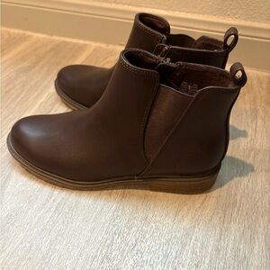Sonoma Dark Brown Ankle Booties